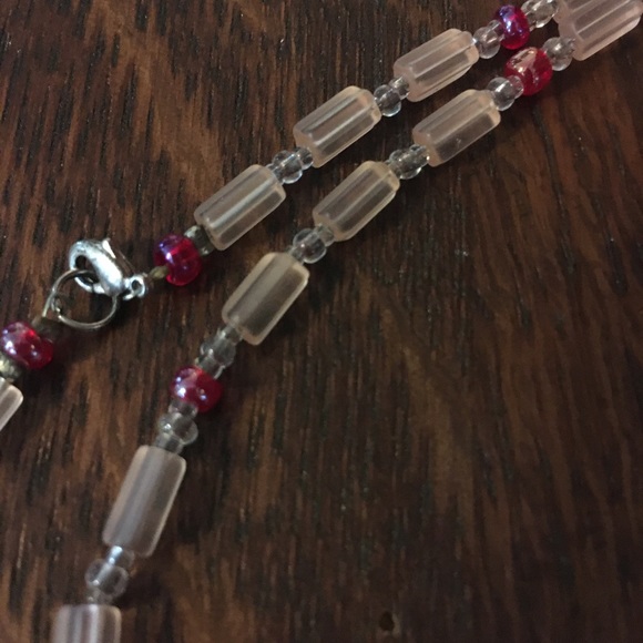 Pink & Red Glass Bead Necklace - Picture 3 of 4